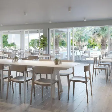 Semesteranläggning (resort) Gava Waterman 4*