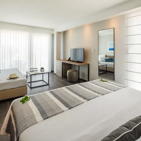 Gava Waterman Resort 4*