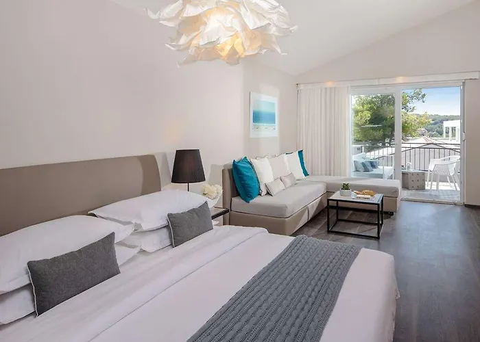 Gava Waterman – Resort Milna (Brac)