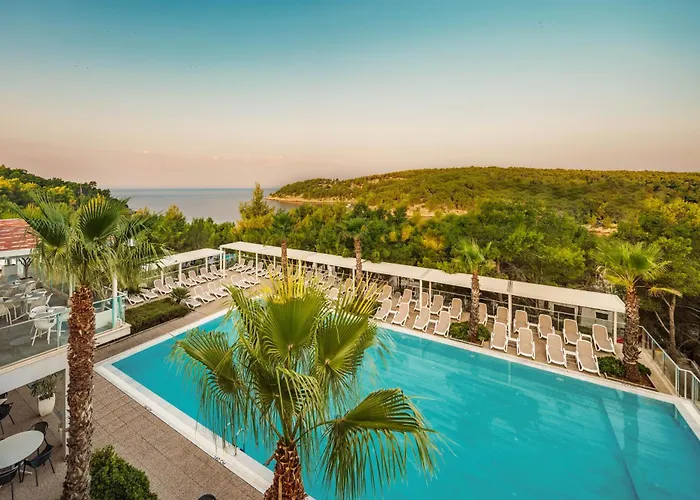 Gava Waterman – Resort Milna (Brac)