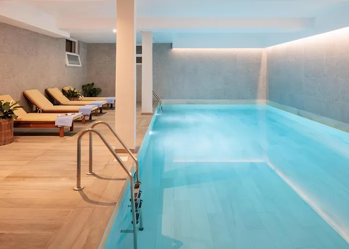 Gava Waterman – 4* Milna (Brac)