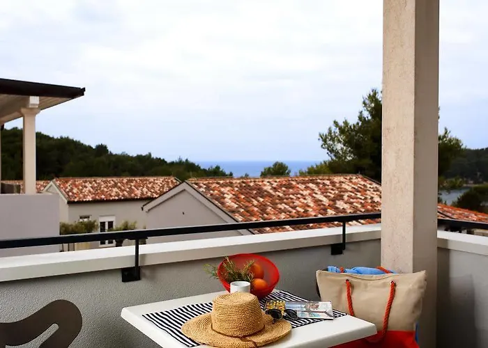 Gava Waterman – 4* Milna (Brac)